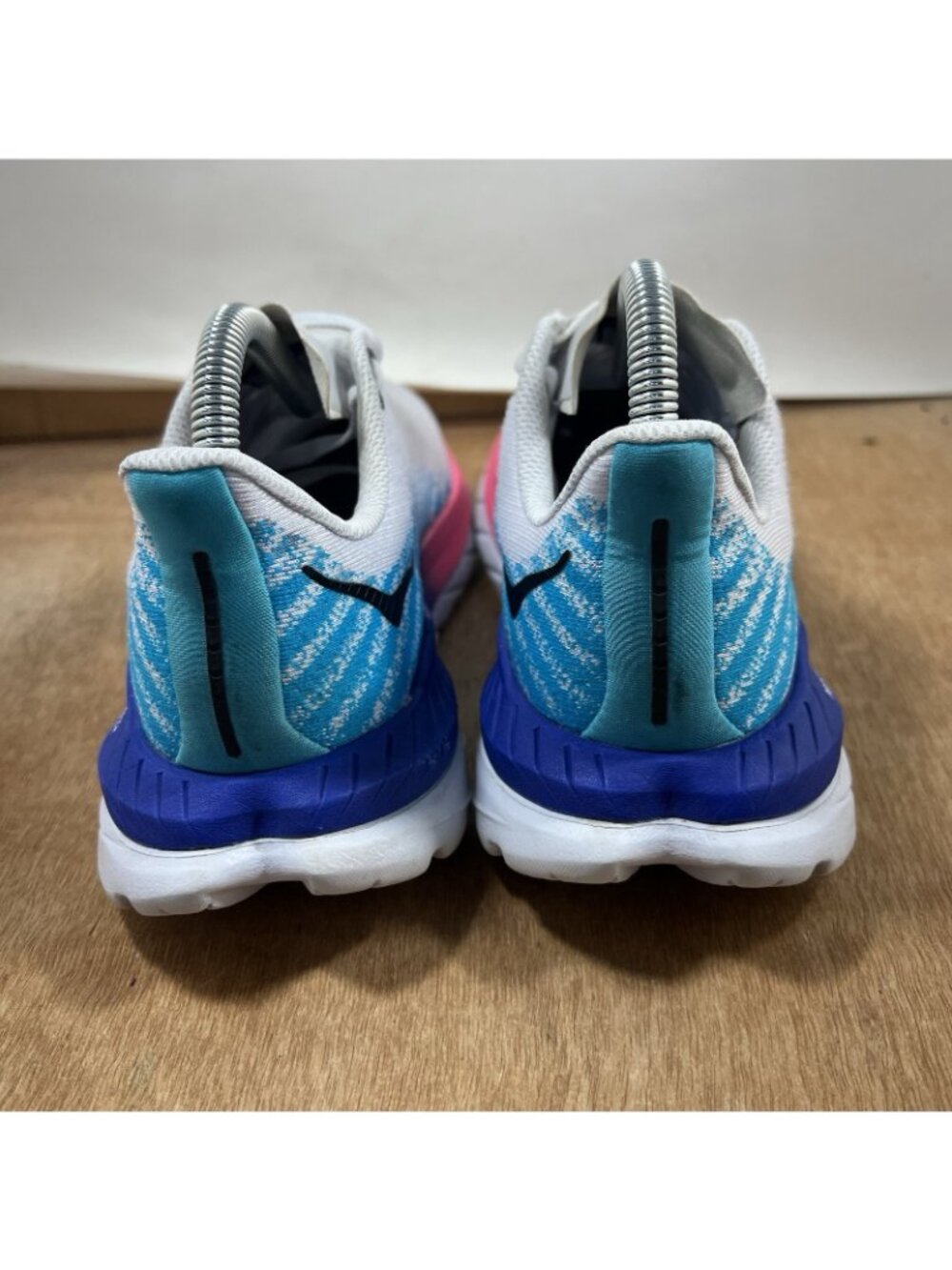 Hoka One One Mach 5 Womens Size 7 White Running Shoes Sneakers - Picture 4 of 9